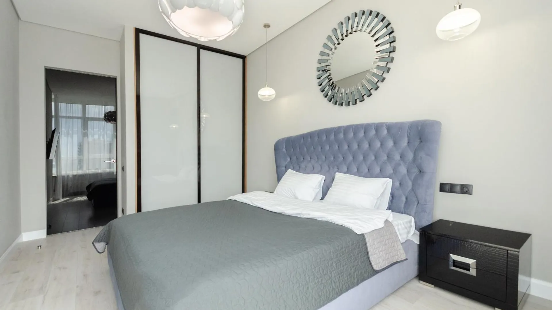 Petrovdom Apartments 13-373 In Rc Central Park ,7 John Mccain Street 基輔